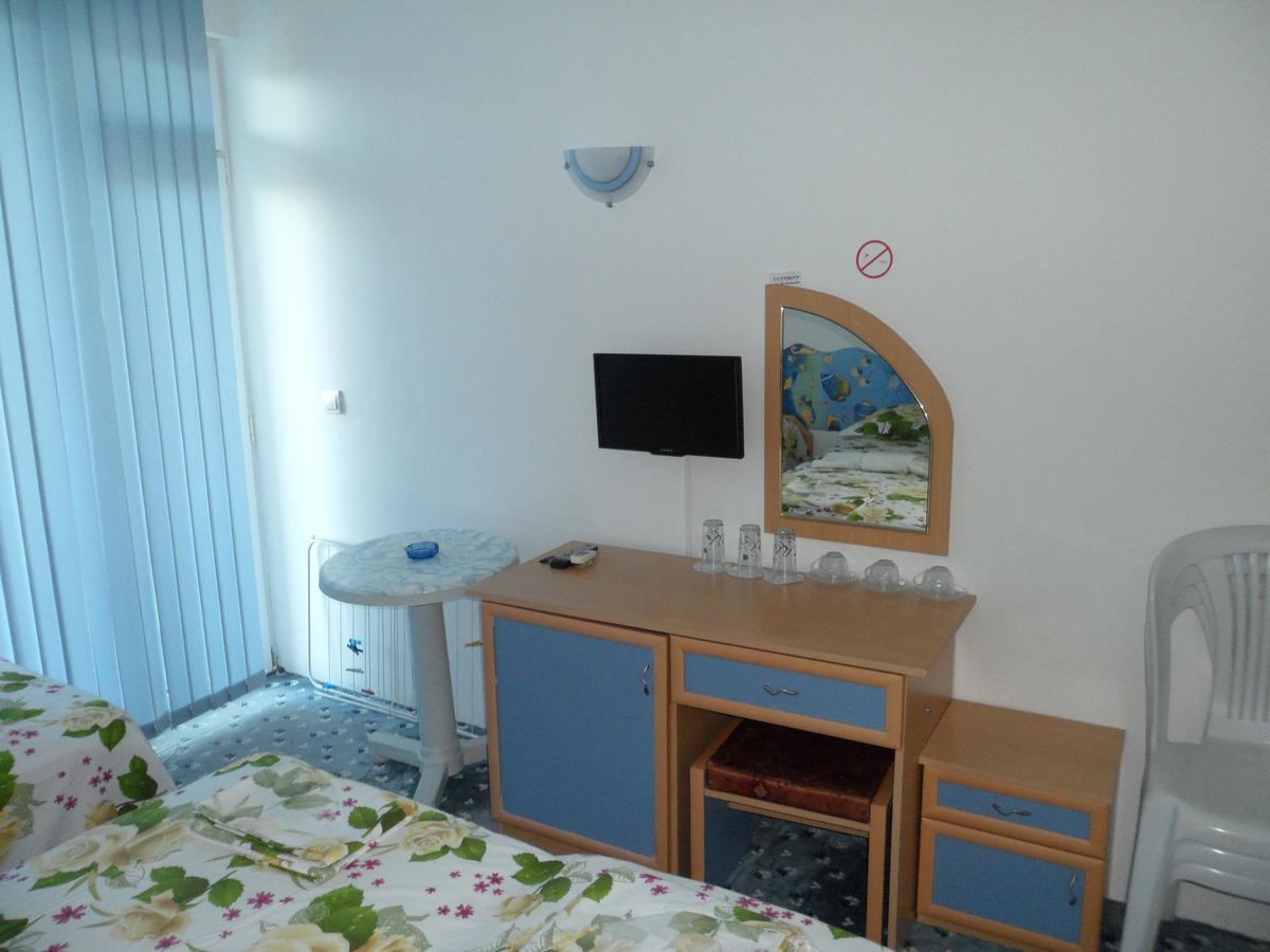 Sianie Guest House Ravda Exterior foto