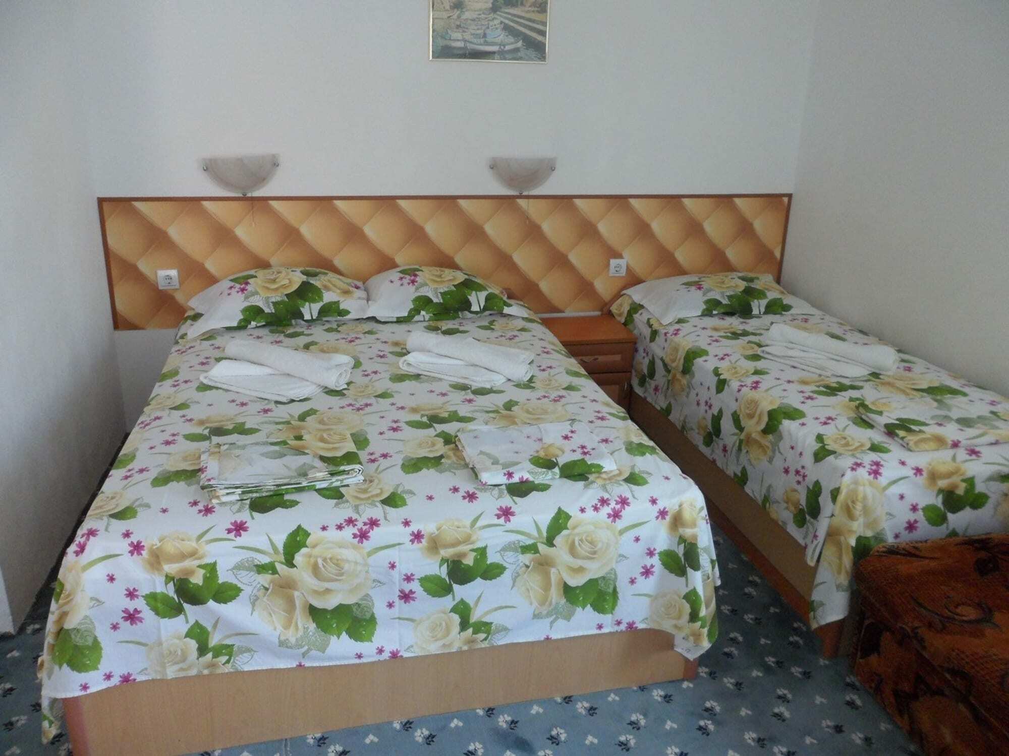 Sianie Guest House Ravda Exterior foto